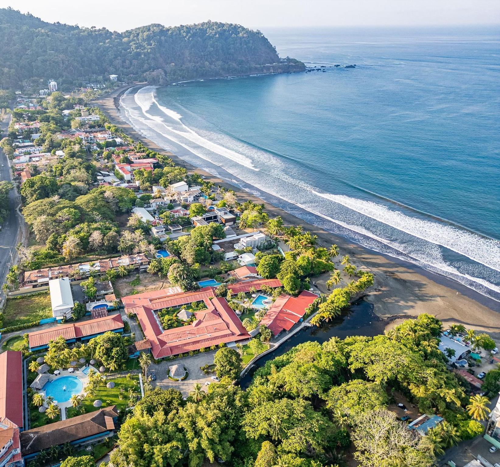 Beach Break Resort & Cr Surf Camp Jaco Exterior photo